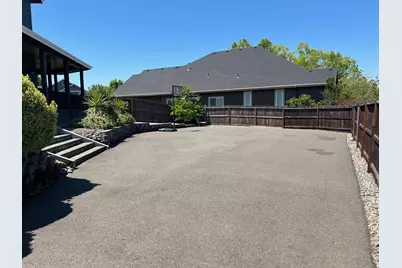 3351 SW Bennett Lane, Grants Pass, OR 97527 - Photo 44