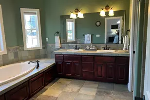 3351 SW Bennett Ln, Grants Pass, OR 97527 - Photo 24