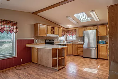 1374 W Linn Road, Eagle Point, OR 97524 - Photo 12