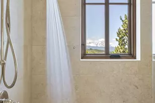 1843 NW Wild Rye Cir, Bend, OR 97703 - Photo 22