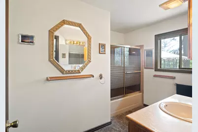 1625 Crow Road, Merlin, OR 97532 - Photo 16