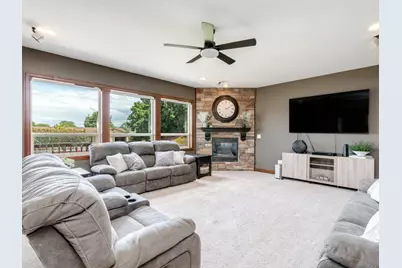 1926 SW 25th Street, Redmond, OR 97756 - Photo 6