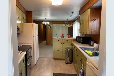 260 Lakeview Drive, Grants Pass, OR 97526 - Photo 14