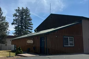 307 W Sisters Park Dr, Sisters, OR 97759 - Photo 2