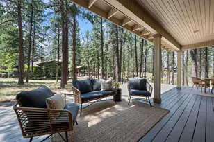 19375 Rim Lake Ct, Bend, OR 97702 - Photo 10