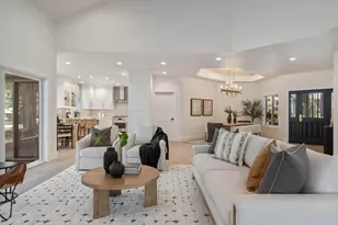 19375 Rim Lake Ct, Bend, OR 97702 - Photo 16