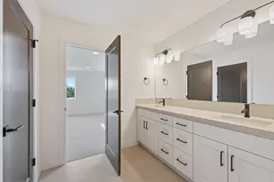 21145 NE Beall Dr, Bend, OR 97701 - Photo 24