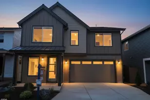 21412 SE Krakatoa Ct, Bend, OR 97702 - Photo 2