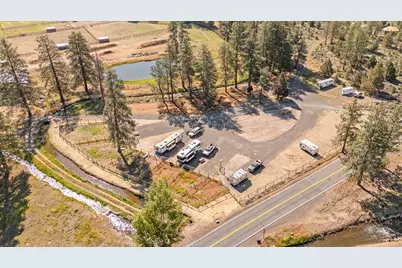 60360 Horse Butte Road, Bend, OR 97702 - Photo 8