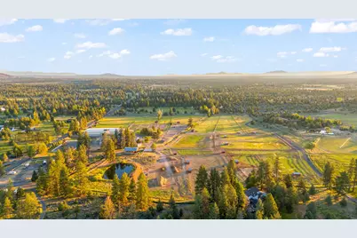 60360 Horse Butte Road, Bend, OR 97702 - Photo 4