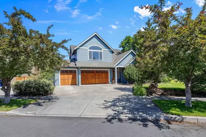 2044 NE Cradle Mountain Way, Bend, OR 97701 - Photo 54