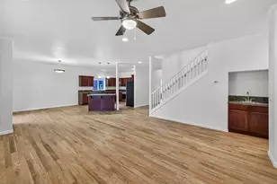 2044 NE Cradle Mountain Way, Bend, OR 97701 - Photo 10