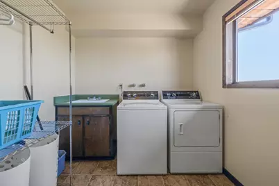 18610 Taylor Road, Klamath Falls, OR 97603 - Photo 38