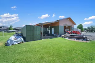 449 NE Owens Rd, Prineville, OR 97754 - Photo 42