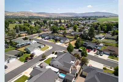 5190 Briana Drive, Klamath Falls, OR 97603 - Photo 8