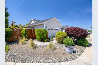 5190 Briana Drive, Klamath Falls, OR 97603 - Photo 2