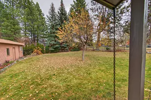 2170 NE 8th St, Bend, OR 97701 - Photo 32