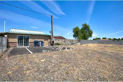 223 NW Oneil Way, Redmond, OR 97756 - Photo 18