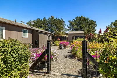 711 SW 3rd Street, Madras, OR 97741 - Photo 42