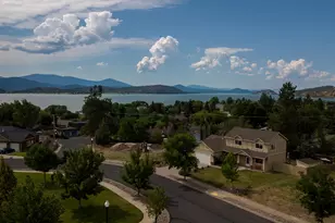 821 Quail Point Dr, Klamath Falls, OR 97601 - Photo 4