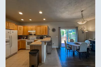 821 Quail Point Drive, Klamath Falls, OR 97601 - Photo 16