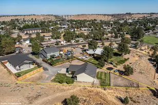 639 SE 10th St, Madras, OR 97741 - Photo 38