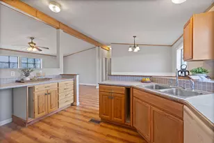 185 NW Harwood St, Prineville, OR 97754 - Photo 6