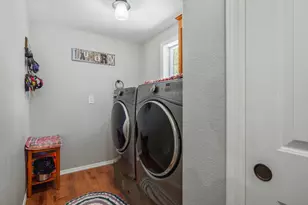 310 Mountain View Blvd, Klamath Falls, OR 97601 - Photo 28