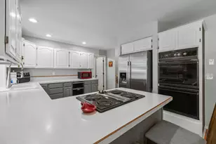 310 Mountain View Blvd, Klamath Falls, OR 97601 - Photo 16