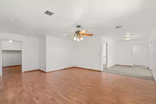 14980 Meadows Rd, White City, OR 97503 - Photo 10