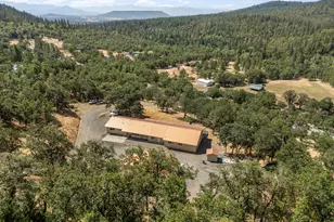 14980 Meadows Rd, White City, OR 97503 - Photo 2