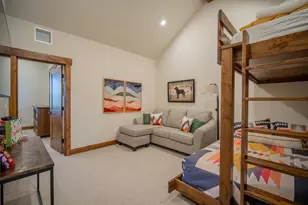 56964 Dancing Rock Loop, Bend, OR 97707 - Photo 10