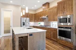 3124 NW Hidden Rdg Dr, Bend, OR 97703 - Photo 6