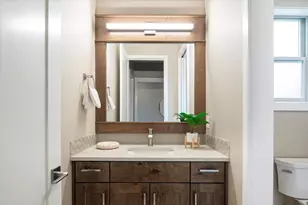 3124 NW Hidden Rdg Dr, Bend, OR 97703 - Photo 18