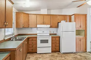 6850 Downing Rd, Central Point, OR 97502 - Photo 10