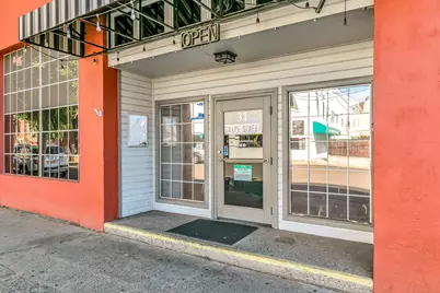 31 S Grape Street, Medford, OR 97501 - Photo 1