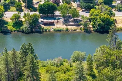 5508 Rogue River Highway, Gold Hill, OR 97525 - Photo 14
