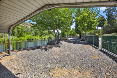 5508 Rogue River Highway, Gold Hill, OR 97525 - Photo 36