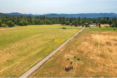 3290 Lower River Road, Grants Pass, OR 97526 - Photo 30