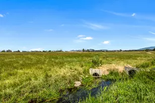 10934 SW Fleming Rd, Powell Butte, OR 97753 - Photo 48