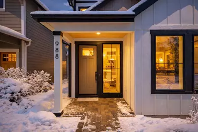 988 E Black Butte Avenue #30, Sisters, OR 97759 - Photo 2