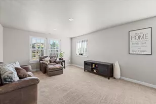 1632 Pearl Eye Ln, Medford, OR 97504 - Photo 30