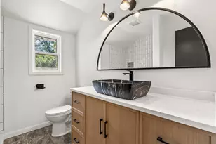 3806 Jumpoff Joe Creek Rd, Grants Pass, OR 97526 - Photo 24