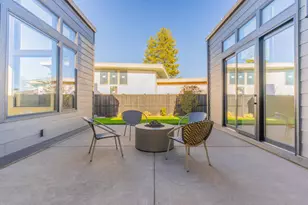 3325 NW Leavitt Ln, Bend, OR 97703 - Photo 10