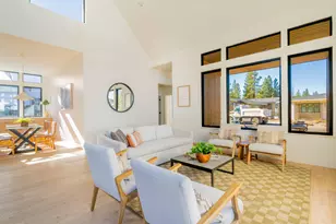 3325 NW Leavitt Ln, Bend, OR 97703 - Photo 4