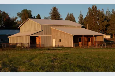 65055 Old Bend Redmond Highway, Bend, OR 97703 - Photo 38