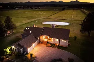 65055 Old Bend Redmond Hwy, Bend, OR 97703 - Photo 2