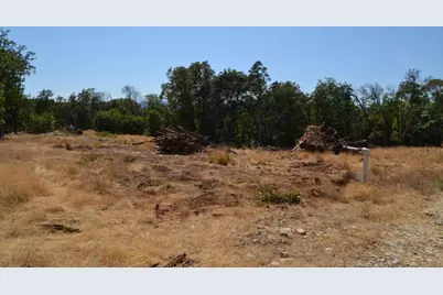 779 Harris Road, Grants Pass, OR 97526 - Photo 1