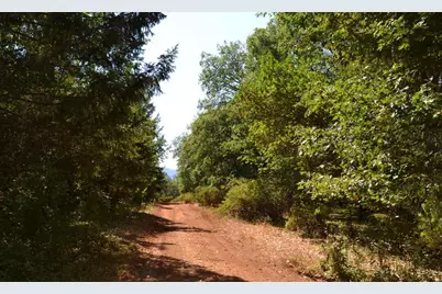 143 Jonathan Street, Grants Pass, OR 97526 - Photo 8