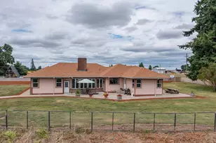 8758 Stayton Rd SE, Turner, OR 97392 - Photo 4